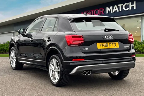 YH19FTX Audi Q2 1.5 TFSI CoD 35 S line Euro 6 (s/s) 5dr Thumbnail #3