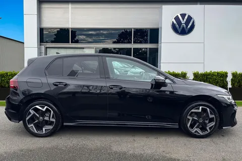 DA75VDE Volkswagen Golf 1.5 TSI 150 R-Line 5dr | Adaptive Cruise Control Thumbnail #4