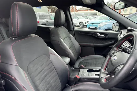 ND70KNO Ford Kuga 2.0 EcoBlue ST-Line X Edition Auto AWD Euro 6 (s/s) 5dr Thumbnail #24