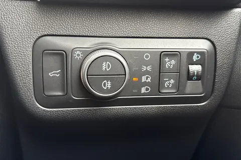 ND70KNO Ford Kuga 2.0 EcoBlue ST-Line X Edition Auto AWD Euro 6 (s/s) 5dr Thumbnail #50