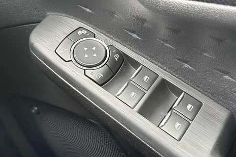 ND70KNO Ford Kuga 2.0 EcoBlue ST-Line X Edition Auto AWD Euro 6 (s/s) 5dr Thumbnail #51