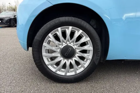 11 of 67 for FIAT 500 1.2 Lounge Euro 6 (s/s) 3dr