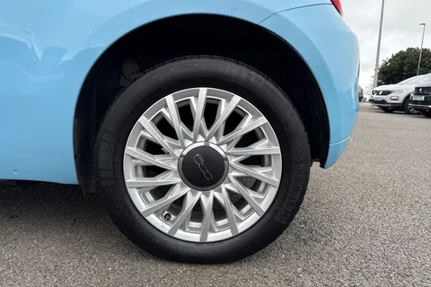 13 of 67 for FIAT 500 1.2 Lounge Euro 6 (s/s) 3dr