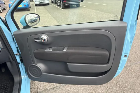 21 of 67 for FIAT 500 1.2 Lounge Euro 6 (s/s) 3dr