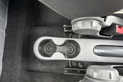 52 of 67 for FIAT 500 1.2 Lounge Euro 6 (s/s) 3dr