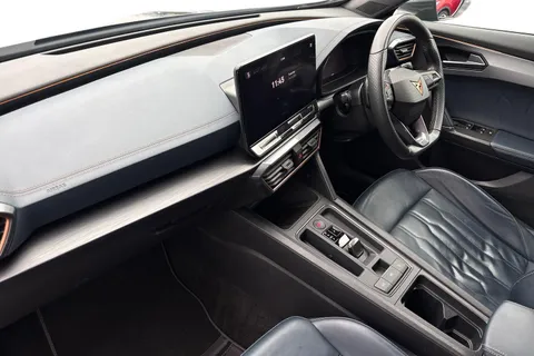 KO24SXE CUPRA Formentor 1.4 eHybrid 12.8kWh V2 DSG Euro 6 (s/s) 5dr Thumbnail #9