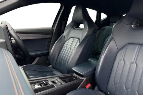 KO24SXE CUPRA Formentor 1.4 eHybrid 12.8kWh V2 DSG Euro 6 (s/s) 5dr Thumbnail #11