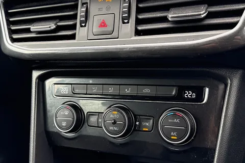 EY69UKS SEAT Tarraco 1.5 TSI EVO XCELLENCE Euro 6 (s/s) 5dr Thumbnail #33