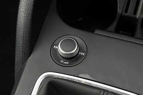 DU23YTK Audi Q2 Sport 30 TFSI  110 PS 6-speed Thumbnail #44