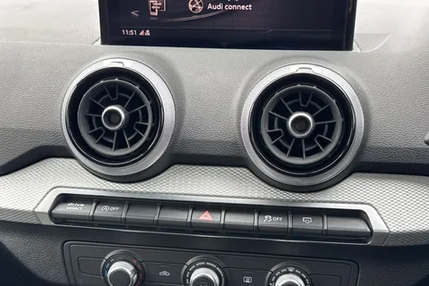 DU23YTK Audi Q2 Sport 30 TFSI  110 PS 6-speed Thumbnail #47