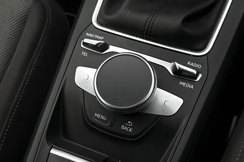 DU23YTK Audi Q2 Sport 30 TFSI  110 PS 6-speed Thumbnail #48