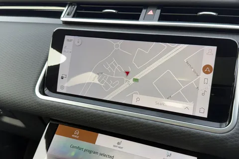 BM23NKR Land Rover Range Rover Velar 2.0 P250 Edition SUV 5dr Petrol Auto 4WD Euro 6 (s/s) (249 ps) Thumbnail #12