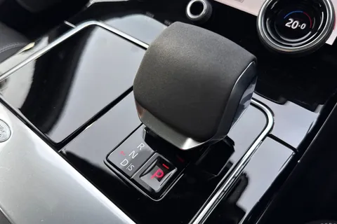 BM23NKR Land Rover Range Rover Velar 2.0 P250 Edition SUV 5dr Petrol Auto 4WD Euro 6 (s/s) (249 ps) Thumbnail #14