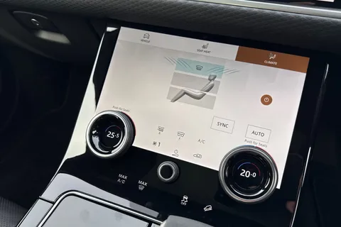 BM23NKR Land Rover Range Rover Velar 2.0 P250 Edition SUV 5dr Petrol Auto 4WD Euro 6 (s/s) (249 ps) Thumbnail #23