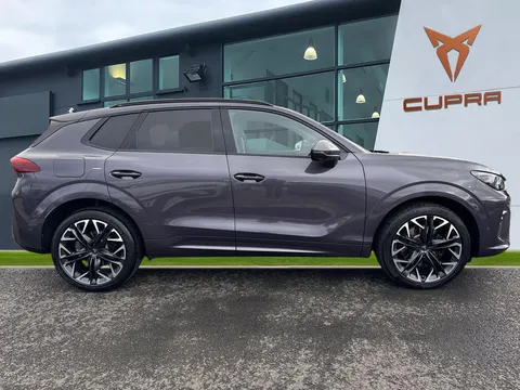 DE25RGV CUPRA Terramar 2.0 TSI 265 VZ2 5dr DSG 4Drive **Panoramic Sunroof** Thumbnail #4