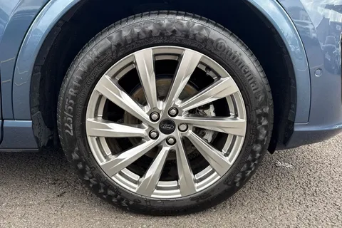 YR23UBJ Ford Kuga 2.5h Duratec Vignale CVT Euro 6 (s/s) 5dr Thumbnail #11