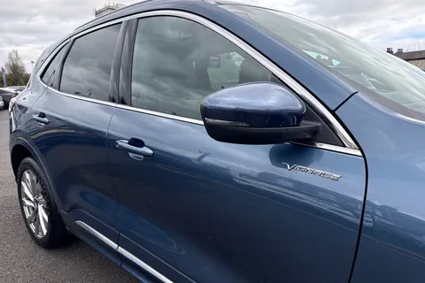 YR23UBJ Ford Kuga 2.5h Duratec Vignale CVT Euro 6 (s/s) 5dr Thumbnail #29