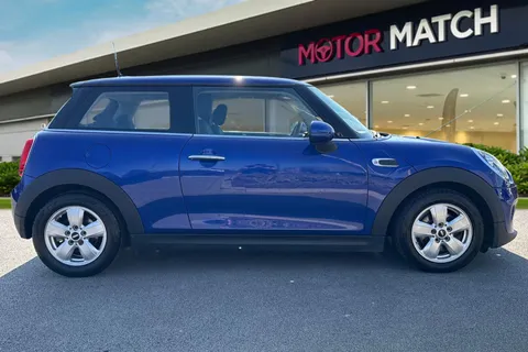 YB18GFG Mini Hatch 1.5 Cooper Euro 6 (s/s) 3dr Thumbnail #4