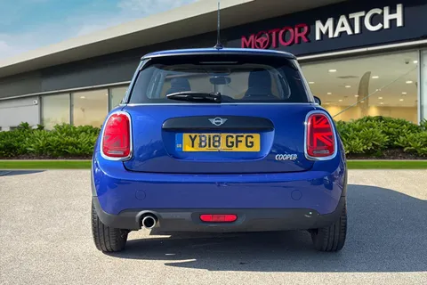 YB18GFG Mini Hatch 1.5 Cooper Euro 6 (s/s) 3dr Thumbnail #5