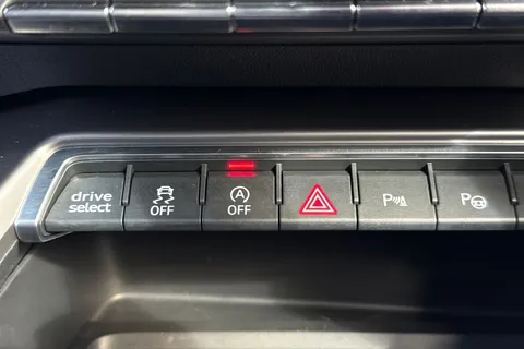 BM23NHP Audi S3 TFSI  310 PS S tronic Thumbnail #60