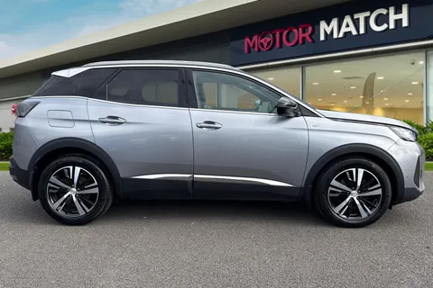 FM21RRO PEUGEOT 3008 1.2 PureTech GT Euro 6 (s/s) 5dr Thumbnail #4