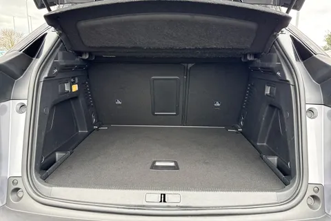 FM21RRO PEUGEOT 3008 1.2 PureTech GT Euro 6 (s/s) 5dr Thumbnail #8