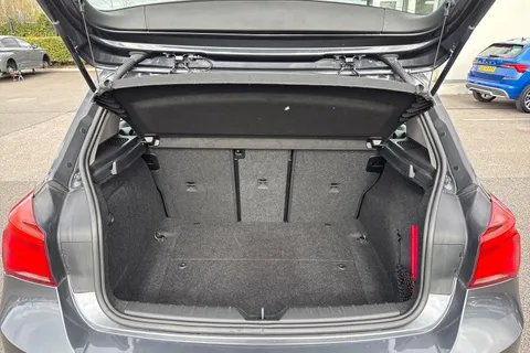 YE16VDD BMW 1 Series 1.5 118i Sport Euro 6 (s/s) 3dr Thumbnail #8