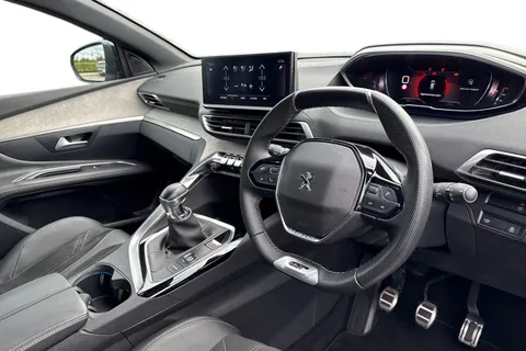 FM21RRO PEUGEOT 3008 1.2 PureTech GT Euro 6 (s/s) 5dr Thumbnail #15