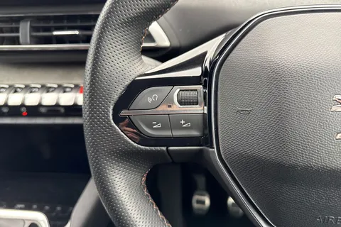 FM21RRO PEUGEOT 3008 1.2 PureTech GT Euro 6 (s/s) 5dr Thumbnail #40