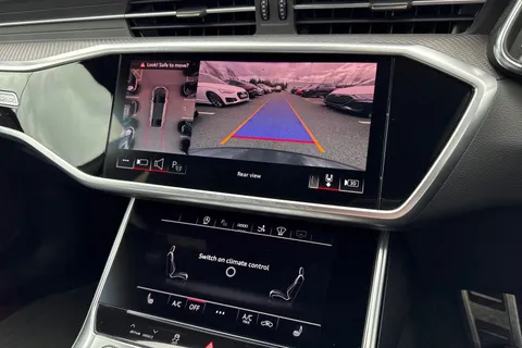 42 of 65 for Audi A7 Black Edition 45 TFSI quattro 265 PS S tronic