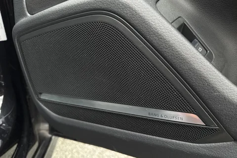 44 of 65 for Audi A7 Black Edition 45 TFSI quattro 265 PS S tronic