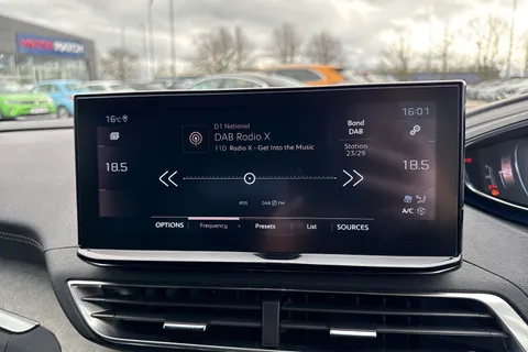 FM21RRO PEUGEOT 3008 1.2 PureTech GT Euro 6 (s/s) 5dr Thumbnail #46