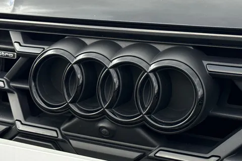 48 of 65 for Audi A7 Black Edition 45 TFSI quattro 265 PS S tronic