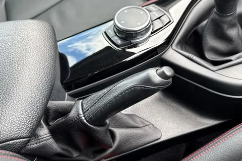 YE16VDD BMW 1 Series 1.5 118i Sport Euro 6 (s/s) 3dr Thumbnail #55