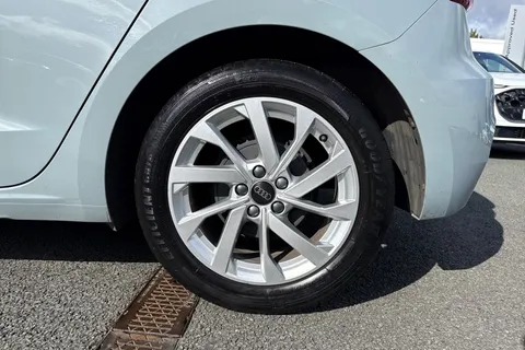 DL23FDF Audi A1 MY23.5 Sport 25 TFSI  95 PS 5-speed Thumbnail #13