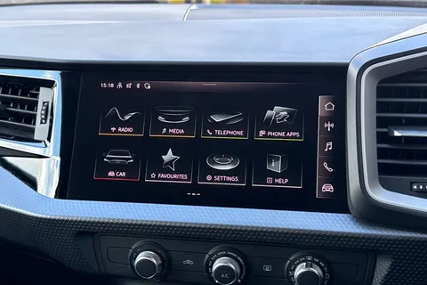 DL23FDF Audi A1 MY23.5 Sport 25 TFSI  95 PS 5-speed Thumbnail #17