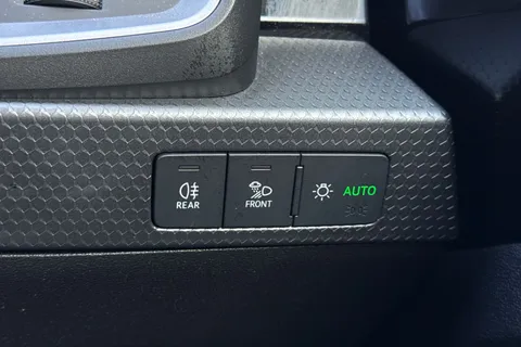 DL23FDF Audi A1 MY23.5 Sport 25 TFSI  95 PS 5-speed Thumbnail #37