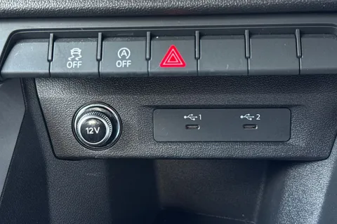 DL23FDF Audi A1 MY23.5 Sport 25 TFSI  95 PS 5-speed Thumbnail #42