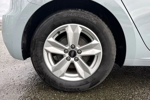 PN22LFZ Audi A1 Technik 25 TFSI 95 PS 5-speed Thumbnail #12