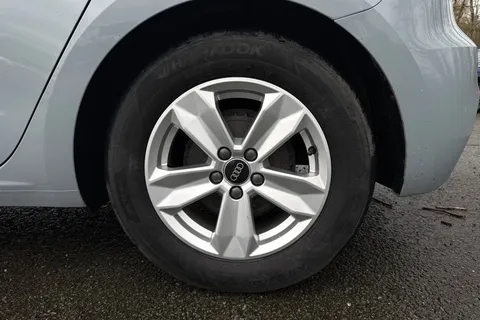 PN22LFZ Audi A1 Technik 25 TFSI 95 PS 5-speed Thumbnail #13