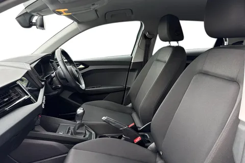 PN22LFZ Audi A1 Technik 25 TFSI 95 PS 5-speed Thumbnail #17