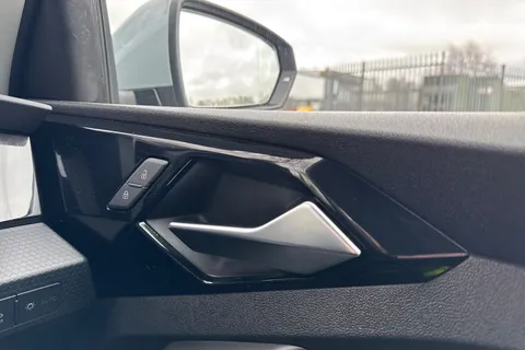 PN22LFZ Audi A1 Technik 25 TFSI 95 PS 5-speed Thumbnail #22