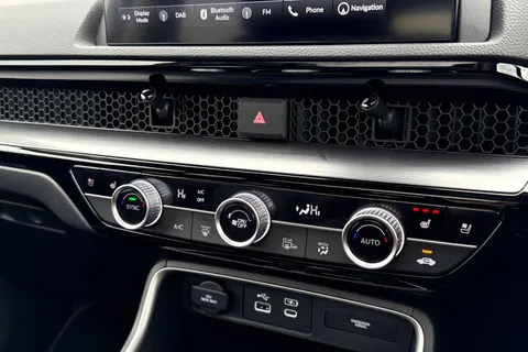 CX24XFE Honda CR-V 2.0 h i-MMD Advance eCVT 4WD Euro 6 (s/s) 5dr Thumbnail #22