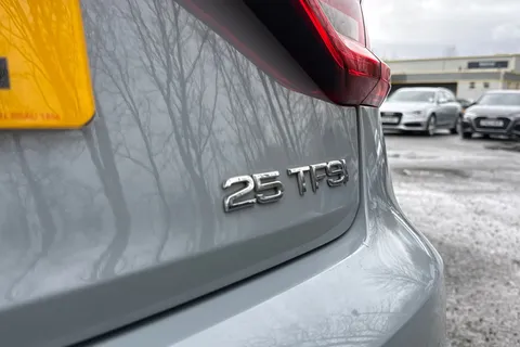 PN22LFZ Audi A1 Technik 25 TFSI 95 PS 5-speed Thumbnail #30