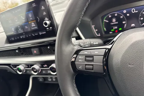 CX24XFE Honda CR-V 2.0 h i-MMD Advance eCVT 4WD Euro 6 (s/s) 5dr Thumbnail #39