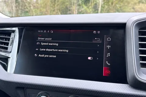 PN22LFZ Audi A1 Technik 25 TFSI 95 PS 5-speed Thumbnail #50