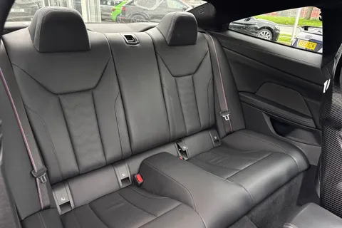 RV21ZVC BMW M4 3.0 BiTurbo Competition Steptronic Euro 6 (s/s) 2dr Thumbnail #20