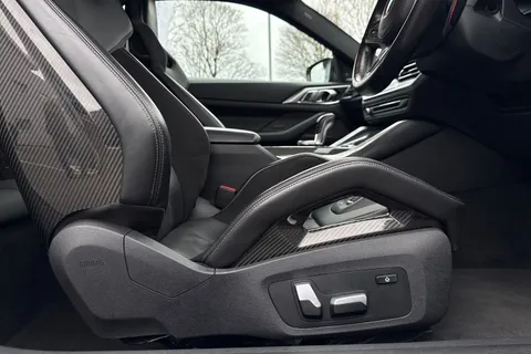 RV21ZVC BMW M4 3.0 BiTurbo Competition Steptronic Euro 6 (s/s) 2dr Thumbnail #39