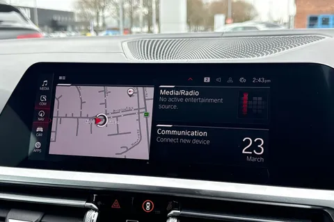 RV21ZVC BMW M4 3.0 BiTurbo Competition Steptronic Euro 6 (s/s) 2dr Thumbnail #47