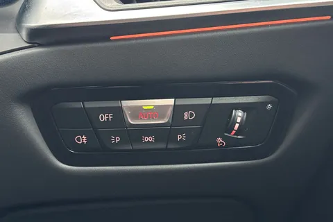 RV21ZVC BMW M4 3.0 BiTurbo Competition Steptronic Euro 6 (s/s) 2dr Thumbnail #51